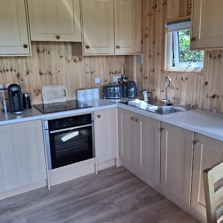 Deeside Manor Stabannan