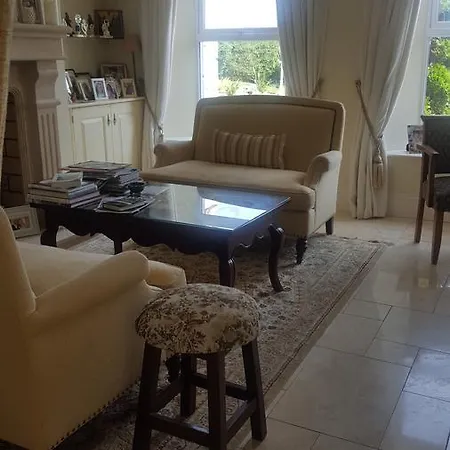 Bed & Breakfast Deeside Manor Stabannan