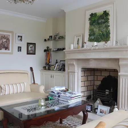 Deeside Manor Bed & Breakfast 3*