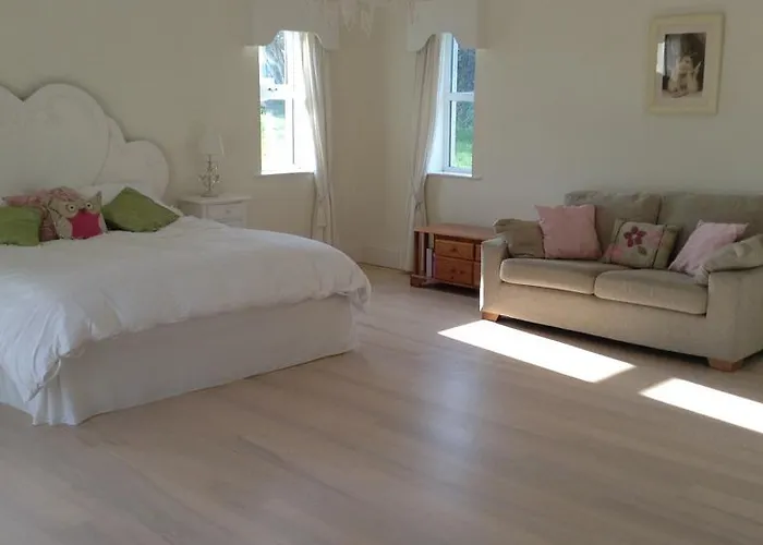 Bed & Breakfast Deeside Manor 3*