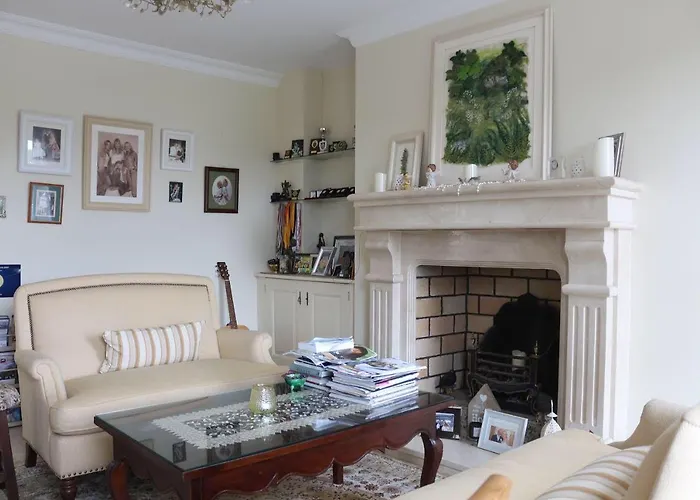 Deeside Manor Bed & Breakfast 3*